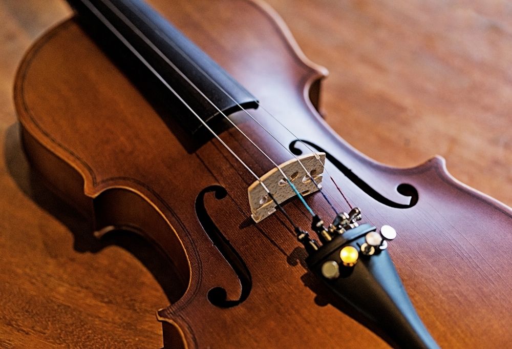 How to Properly Tension Your Violin Strings