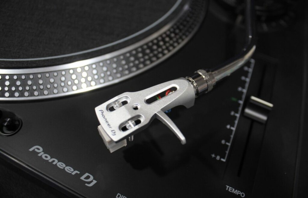 Pioneer DJ PLX-1000 Tonearm
