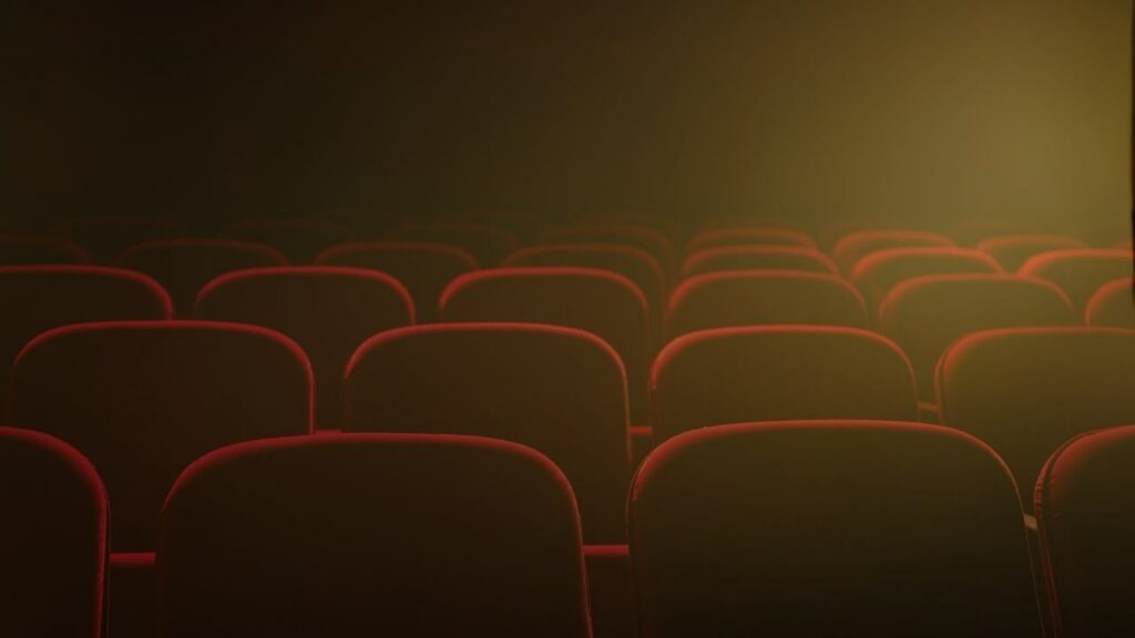 luxury movie theatre seats