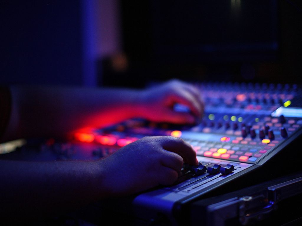 6. Providing Mixing and Mastering Services for Other Musicians: 