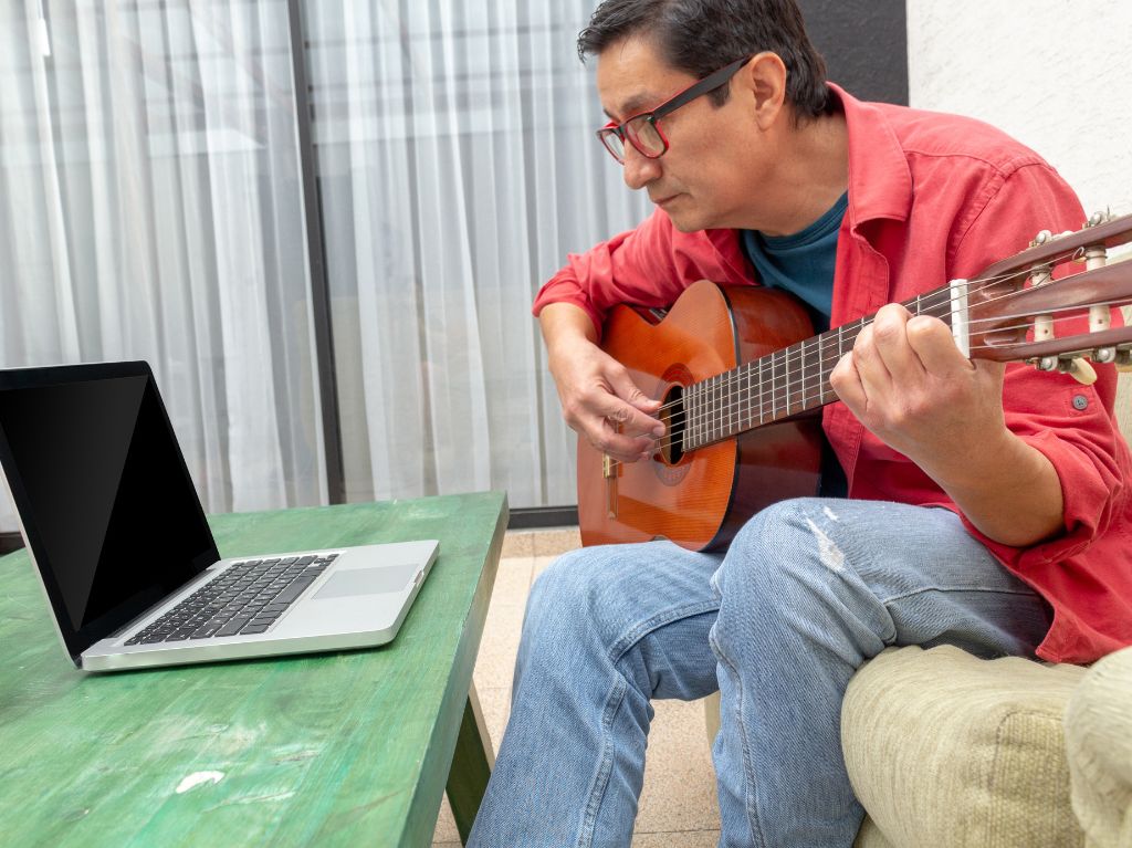 4. Teaching Singing or Music Lessons Online: 