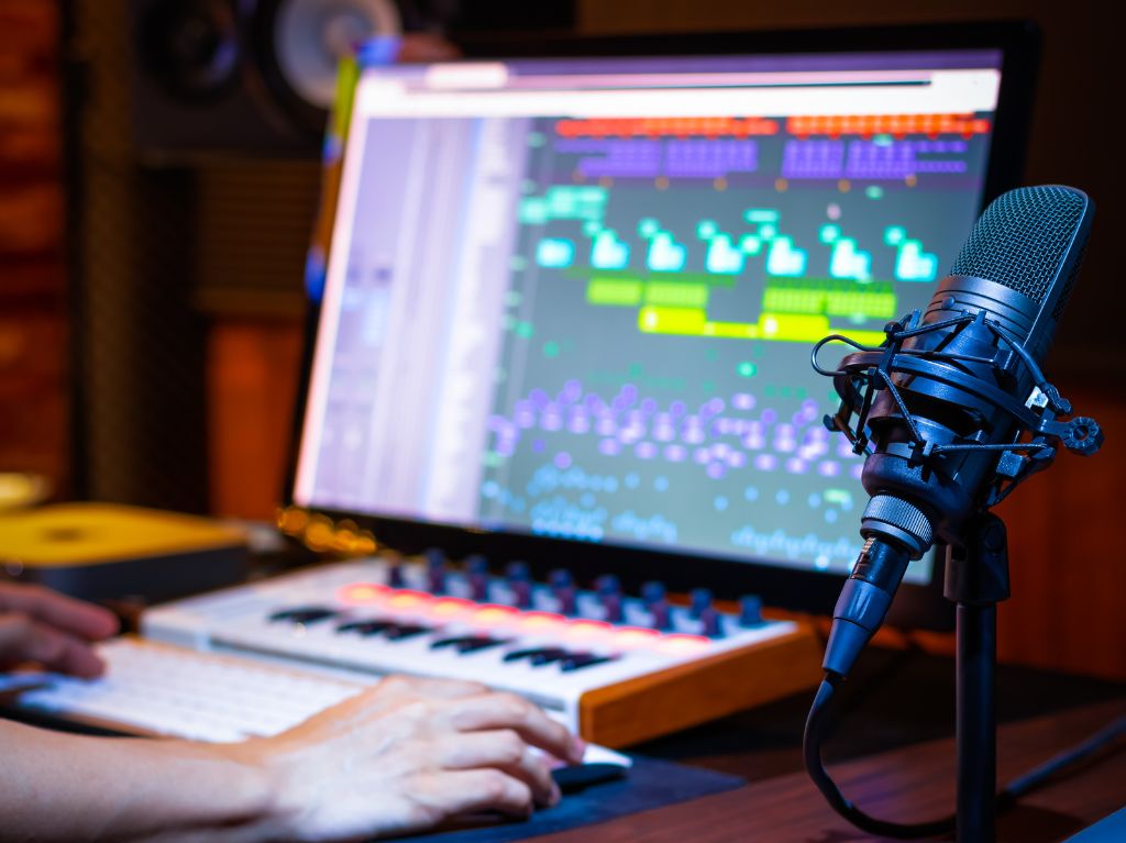 Using The Free Stock Plug Ins That Come With Avid's Software Suite