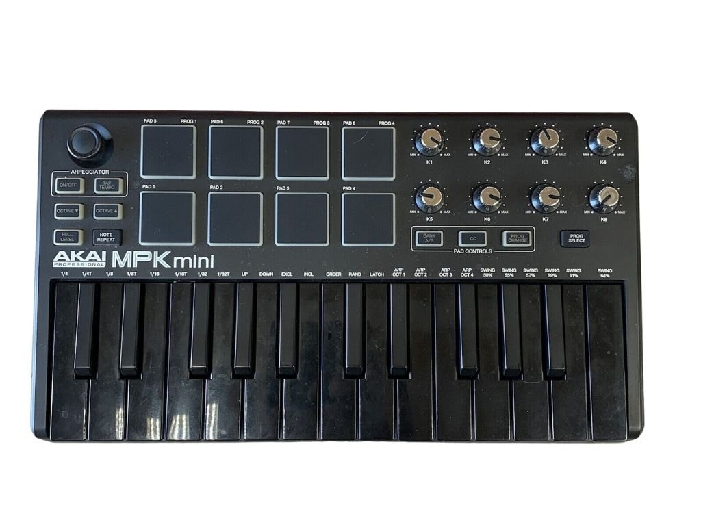 Comparing Akai MPK Mini Performance in Pro Tools, Maschine, and Ableton