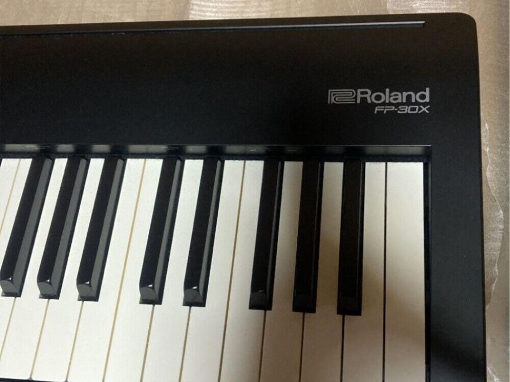 Roland FP30X's Improved Speakers