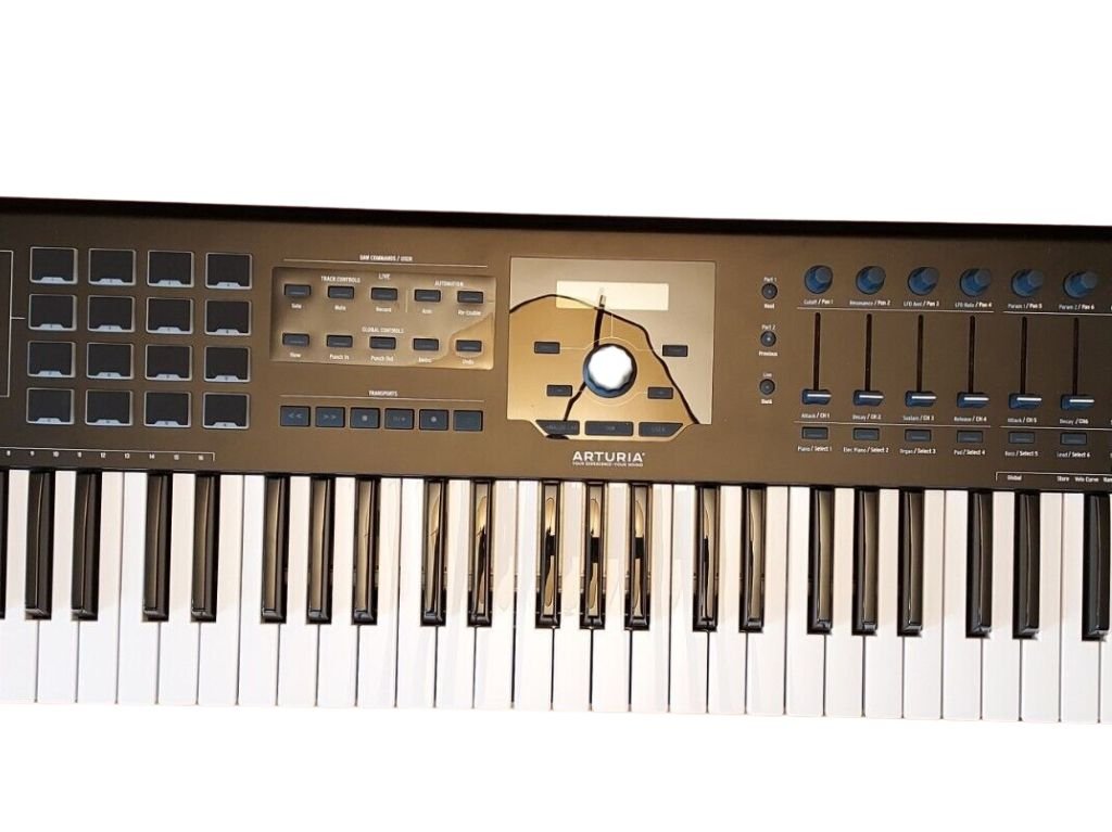Who The Arturia KeyLab 61 Mk2 Is For & Why You Might Choose It Over The Arturia KeyLab Essential 49