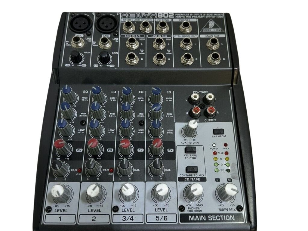 Behringer Xenyx 802